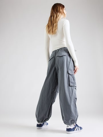 River Island - Tapered Pantalón cargo en gris