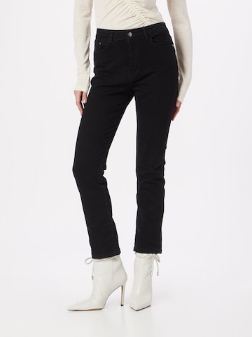 Wallis Regular Jeans in Black: front