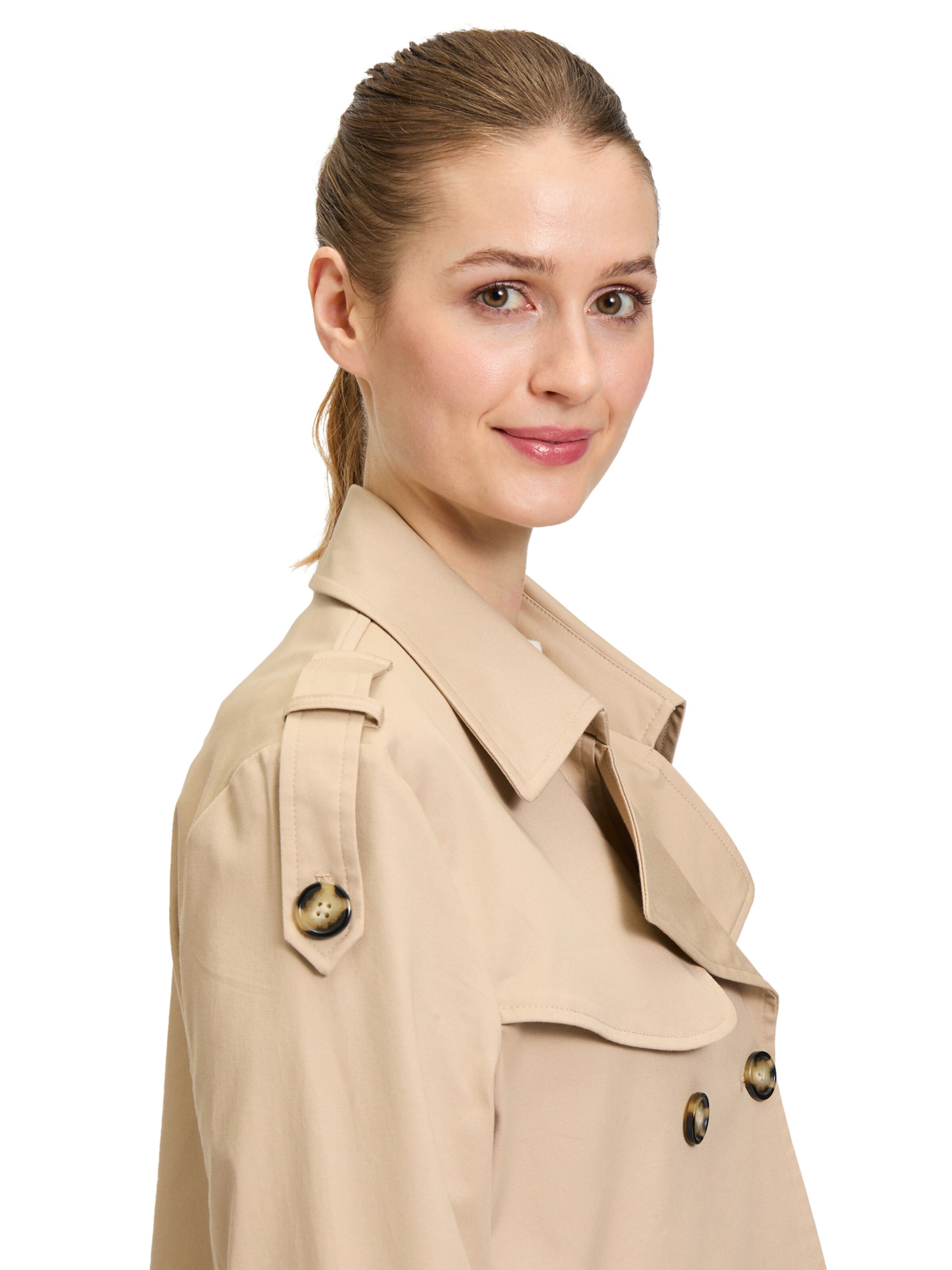Amber & June Between-season jacket in Beige