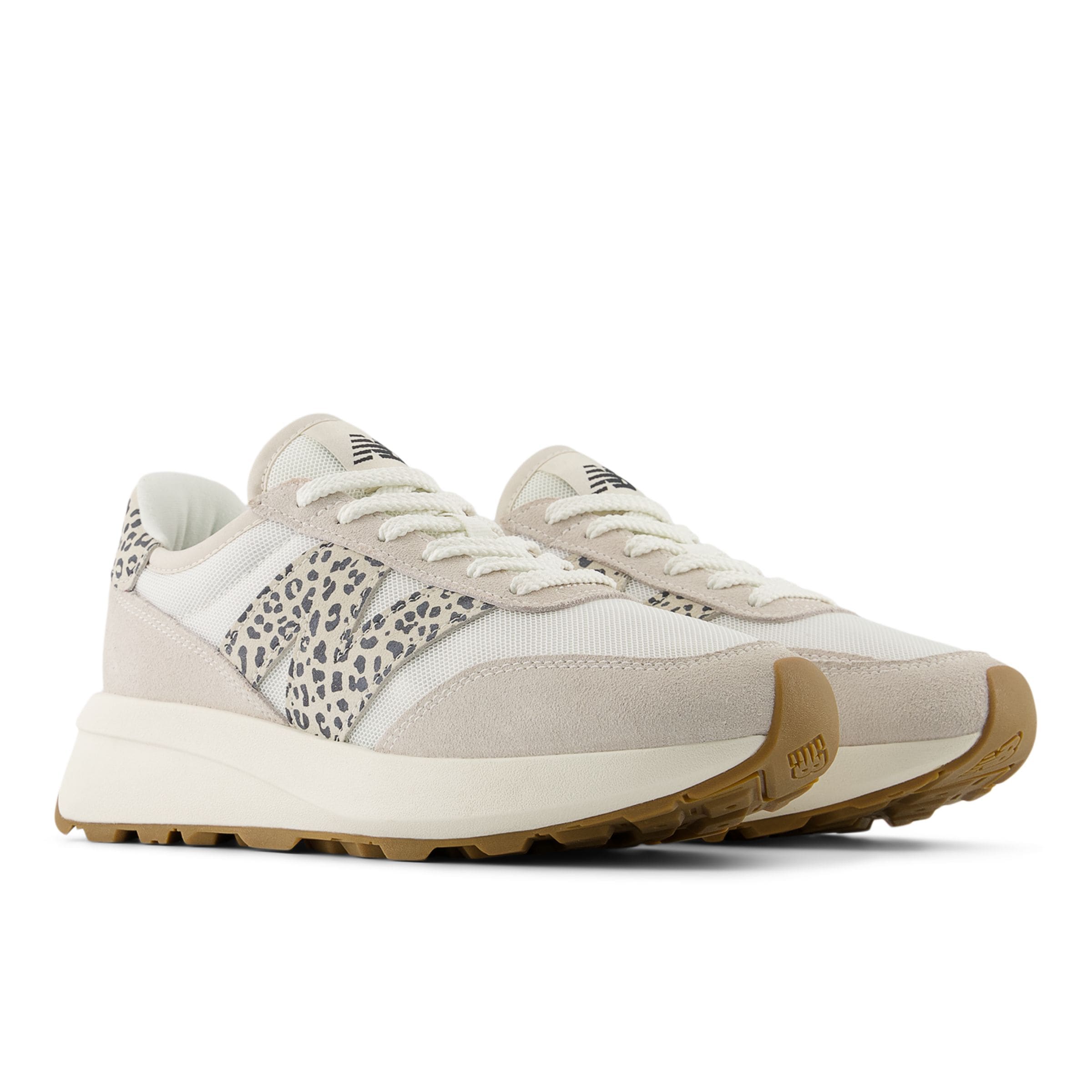 new balance Sneaker '370' in Beige