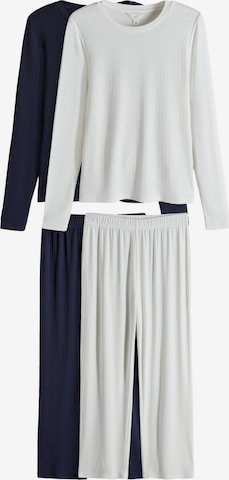 The SetPidžama - bijela boja: prednji dio