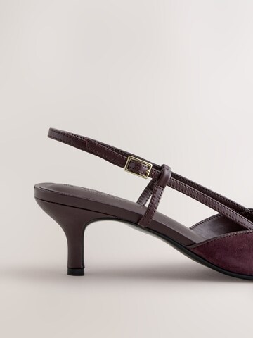 raudona Next Basutės 'Forever Comfort'