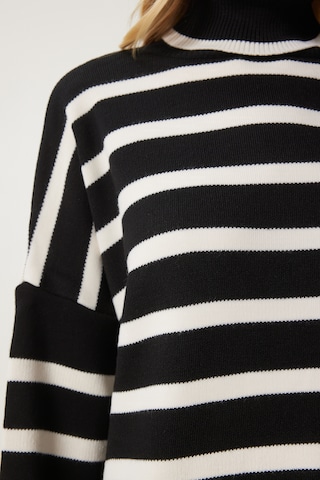 Happiness İstanbul Pullover in Beige