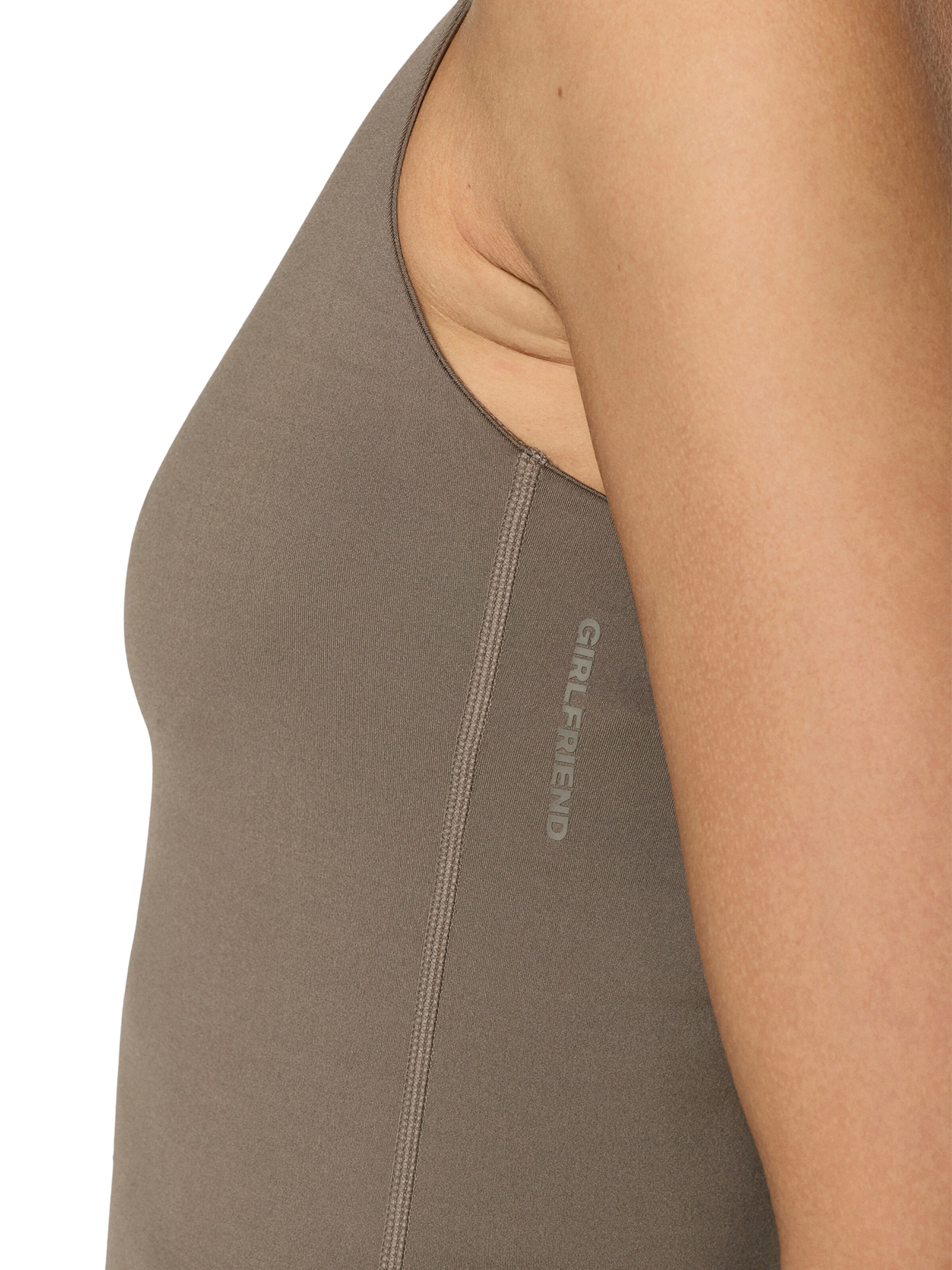 Girlfriend Collective Sports Top 'ZOE' in Brown