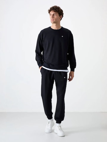 Tommy Life Sweatsuit 'Aktive Sets' in Black