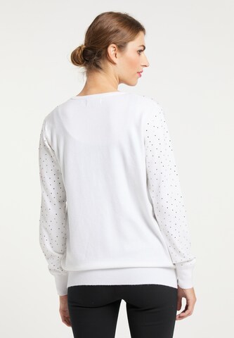 usha BLACK LABEL Knit Cardigan in White