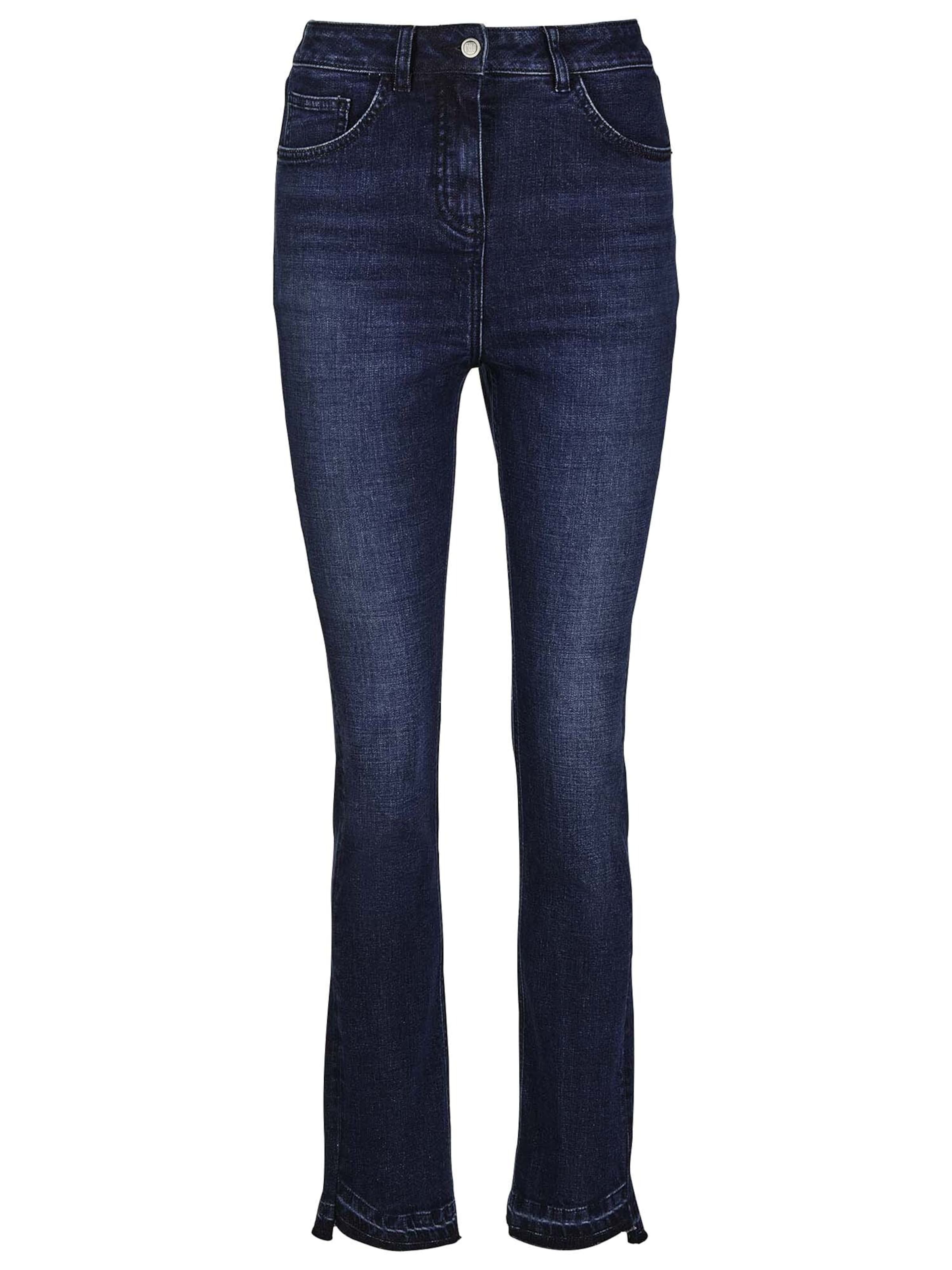 MADELEINE Jean en bleu foncé, Vue avec produit