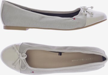 TOMMY HILFIGER Ballerina 40 in Beige: predná strana