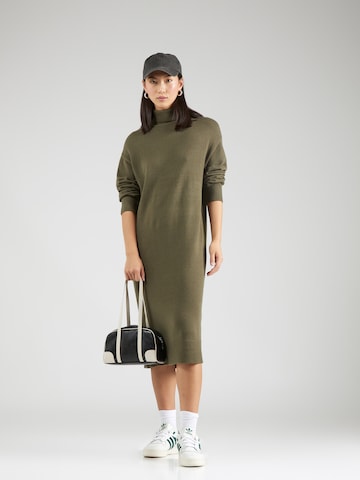 b.young Knitted dress 'MANINA' in Green