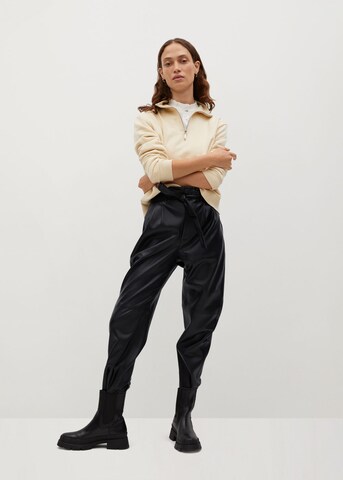 MANGO Regular Pleat-Front Pants 'Plum' in Black