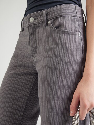Regular Pantalon WEEKDAY en gris
