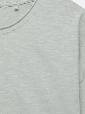 Pull&Bear T-Shirt in Grün