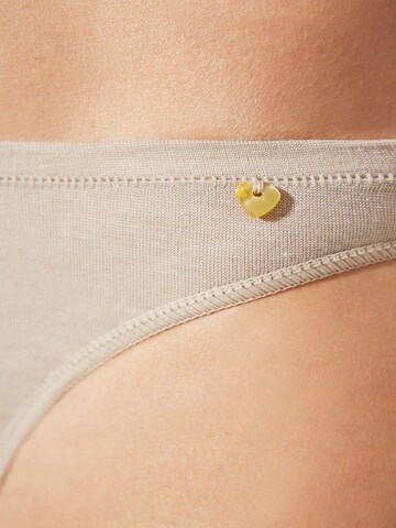 zd ZERO DEFECTS Panty ' Thong in Soft Soy Fibre' in Beige