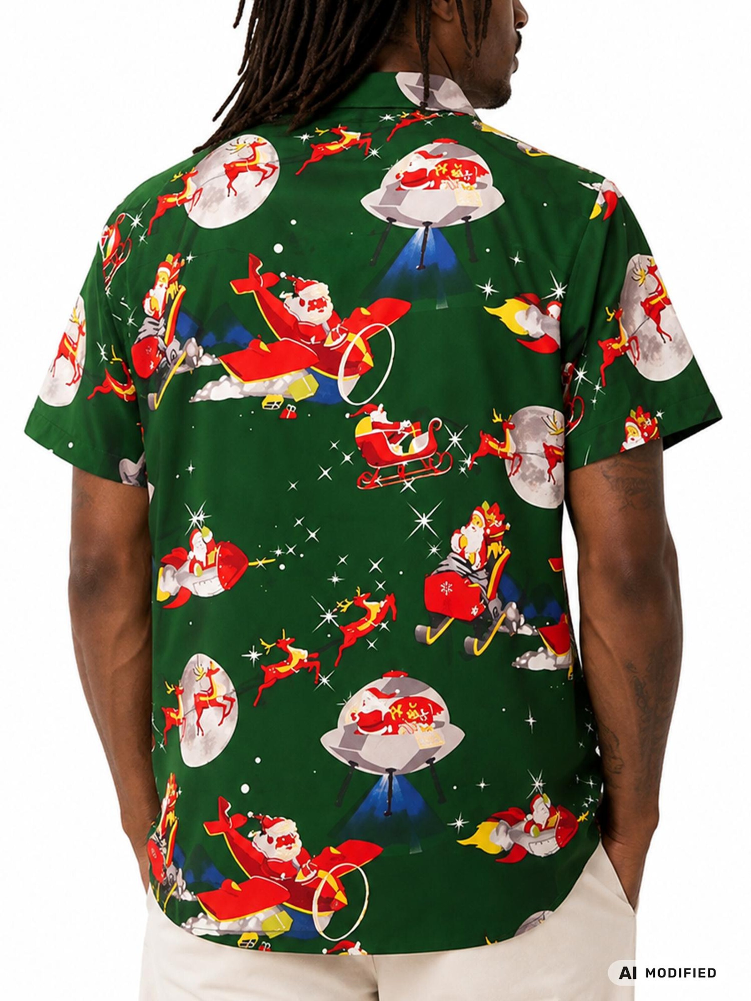 Regular fit Camicia 'Christmas Space Santa' di King Kameha in verde
