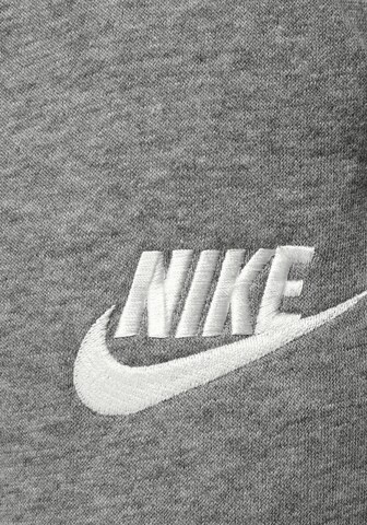 Effilé Pantalon Nike Sportswear en gris