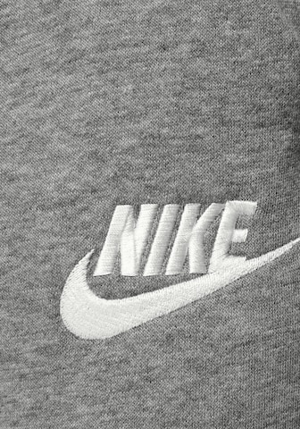 Nike Sportswear Zúžený Kalhoty – šedá