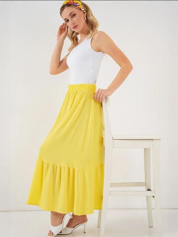 Bigdart Skirt in Yellow