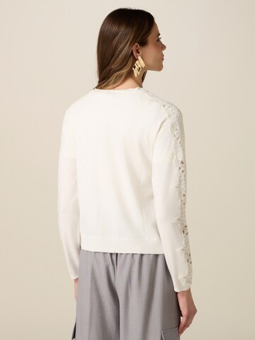 oltre Knit cardigan in White