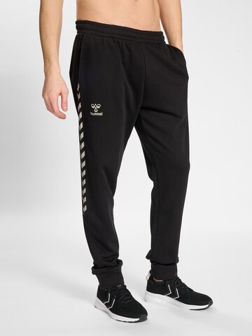Hummel Tapered Workout Pants 'Staltic' in Black: front