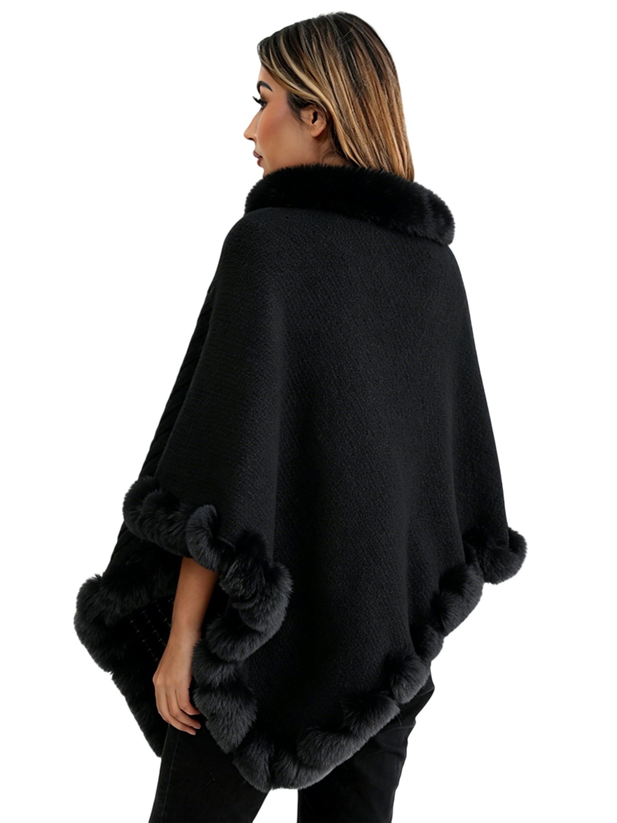 Magicshe Cape 'Winter Poncho Strick mit Kunstfell' in Black