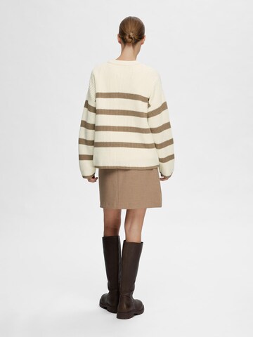 SELECTED FEMME Sweater 'Bloomie' in Beige