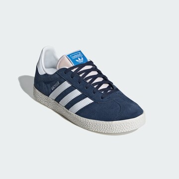 Sneaker 'GAZELLE' de la ADIDAS ORIGINALS pe albastru