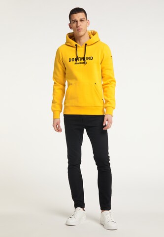 HOMEBASE Sweatshirt 'Dortmund' in Gelb