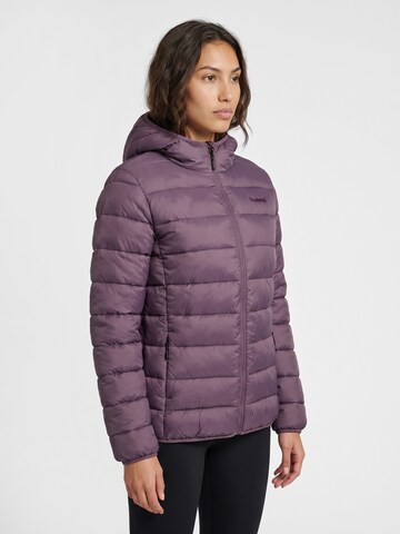 Veste d’hiver Hummel en violet : devant