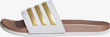 ADIDAS SPORTSWEAR - Sapato de praia/banho 'Adilette' em branco: frente