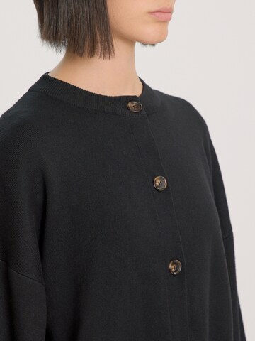 EDITED Strickjacke 'Jonah' in Schwarz