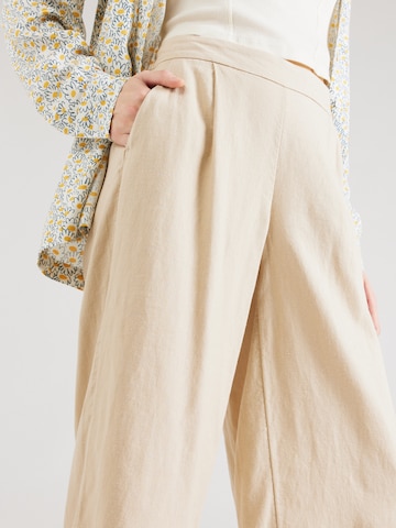 ONLY - Pierna ancha Pantalón plisado 'CARISA' en beige