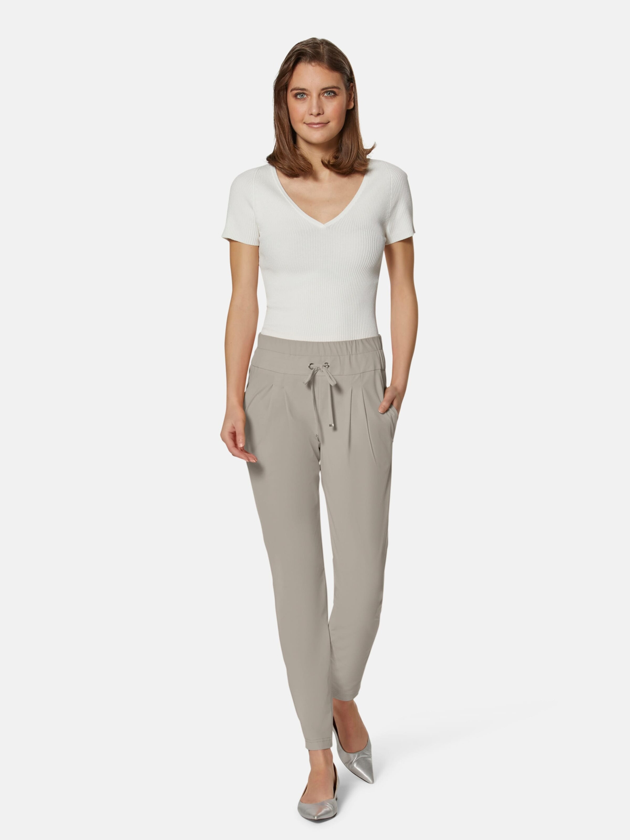 MADELEINE Tapered Pleat-Front Pants in Beige
