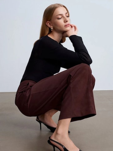Wide Leg Pantalon Dilvin en marron : devant