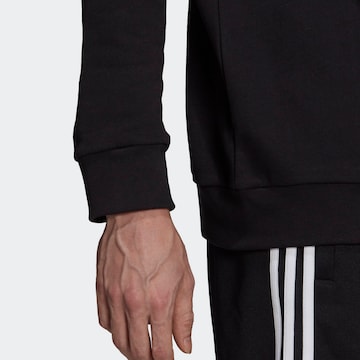 ADIDAS ORIGINALS Sweatshirt 'Adicolor Classics Trefoil' i svart