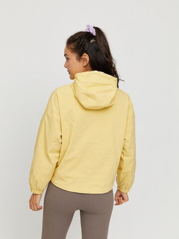 Veste fonctionnelle 'Cherry Hill' mazine en jaune