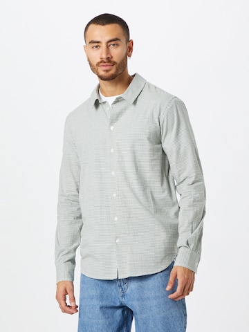 ABOUT YOU Regular fit Button Up Shirt 'Quentin' in Green: front