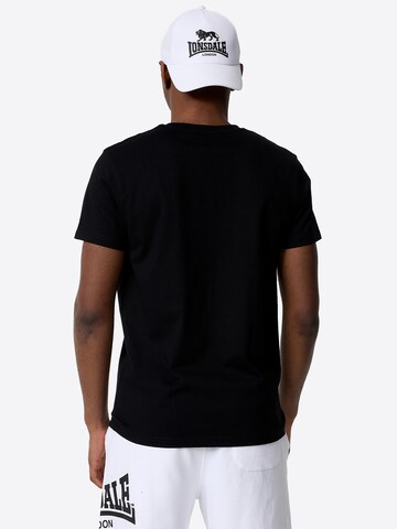 Maglietta 'Kilchoan' di LONSDALE in nero