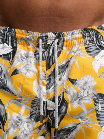 Bondi Joe Swimming shorts ' Hastings ' in Yellow
