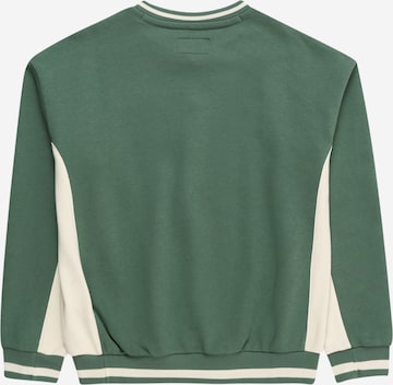 CONVERSE Sweatshirt 'CLUB RETRO' i grön