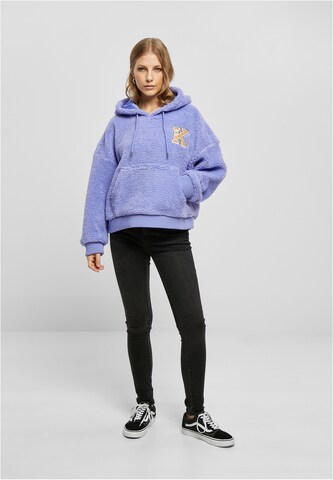 Karl Kani Sweatshirt in Lila