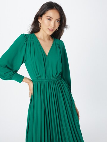 Rochie de la Suncoo pe verde