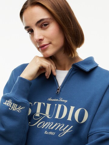 Sweat-shirt 'STUDIO TOMMY' TOMMY HILFIGER en bleu