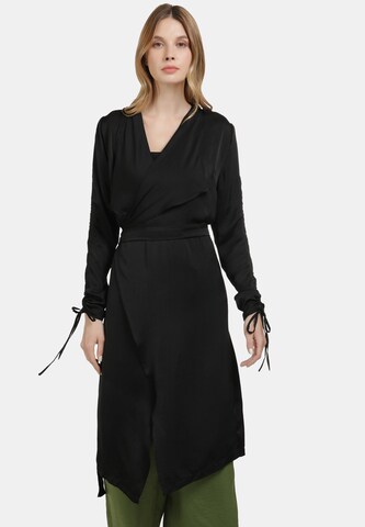 Usha Summer Coat in Black: front