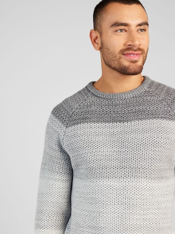 ABOUT YOU Sweater 'Thilo' in Grey