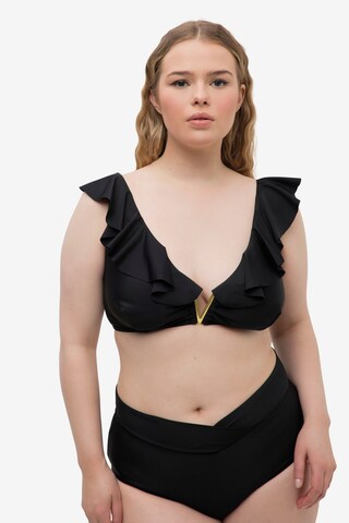 Studio Untold Triangle Bikini Top in Black: front