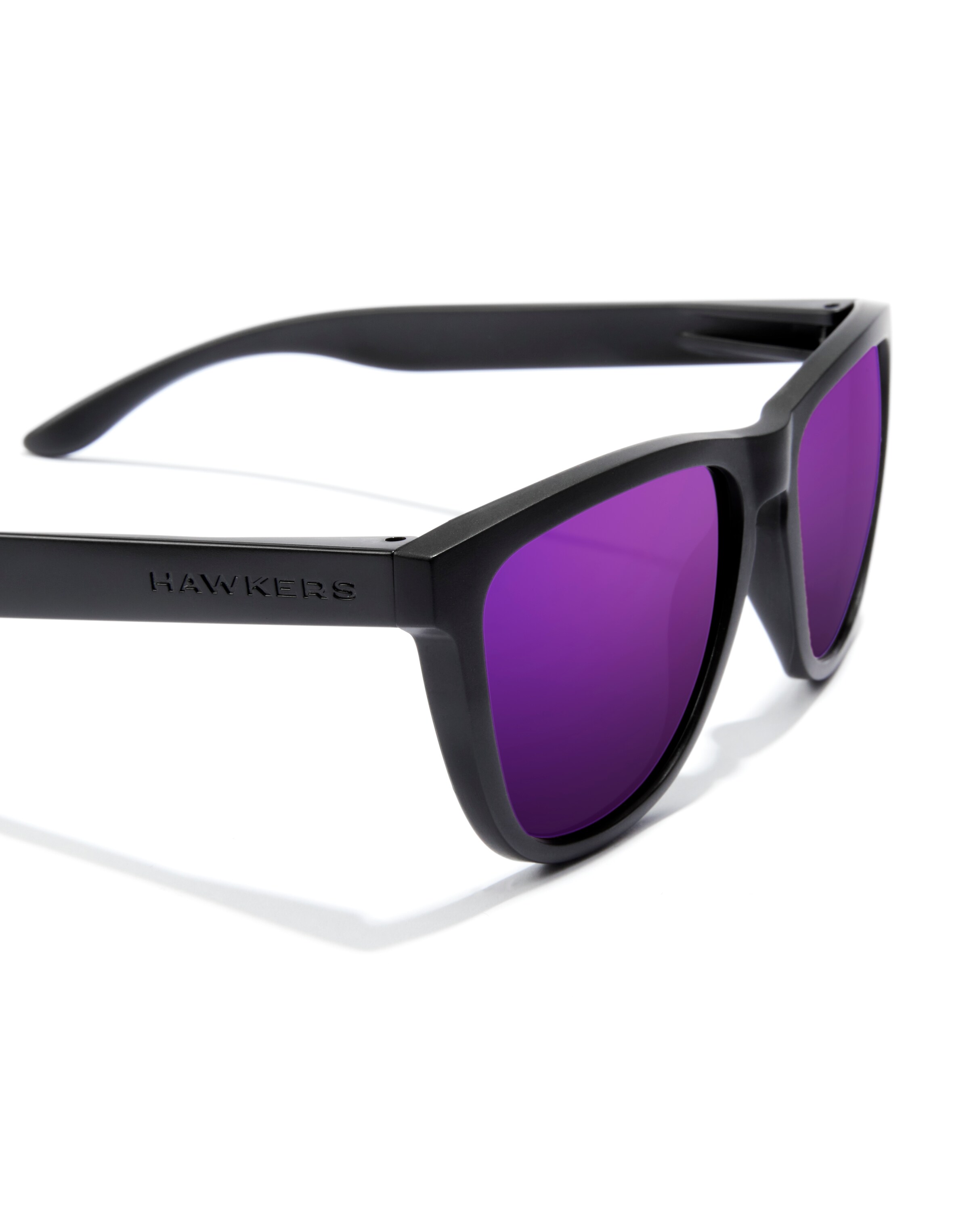 HAWKERS Solglasögon 'One Raw' i svart