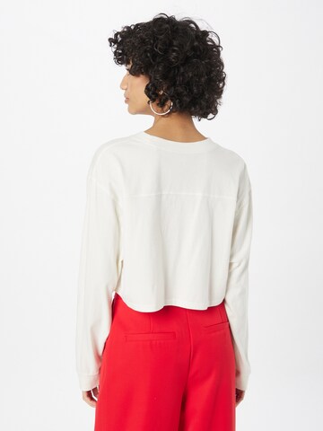 LEVI'S ® - Camisa 'GR Crop Football Tee' em branco