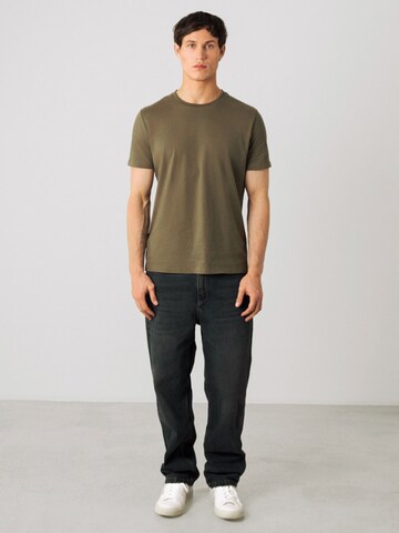 Honest Basics Shirt 'T-shirt Men' in Groen