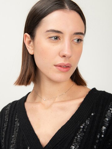 Influencer Svetr – černá