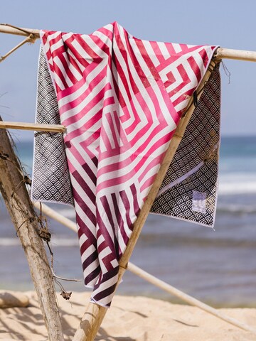 woodsandwaves Beach Towel 'Pink Relaxation' in Pink